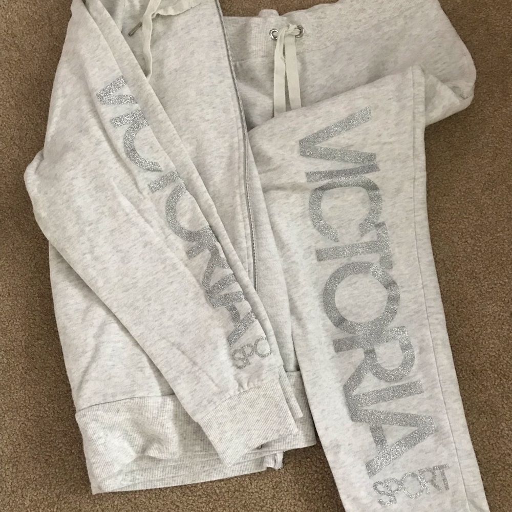Victoria Sport Sweat Outfit
